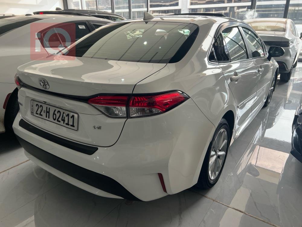 تۆیۆتا کۆرۆلا